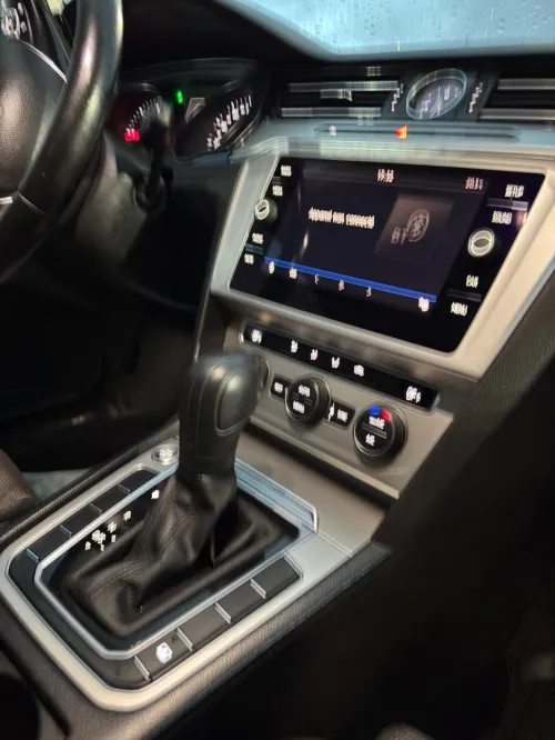 Volkswagen Passat 2019 Confortline