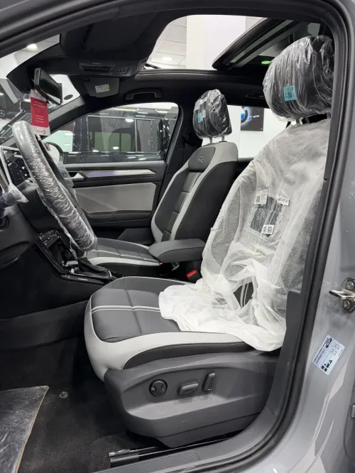 Volkswagen T-Roc 2026 R-Line 
