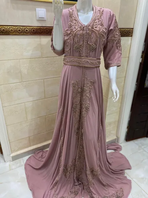 02 Caftan Mariage, Karakou Traditionnel et Robe Soirée.