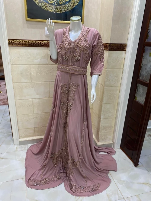 02 Caftan Mariage, Karakou Traditionnel et Robe Soirée.