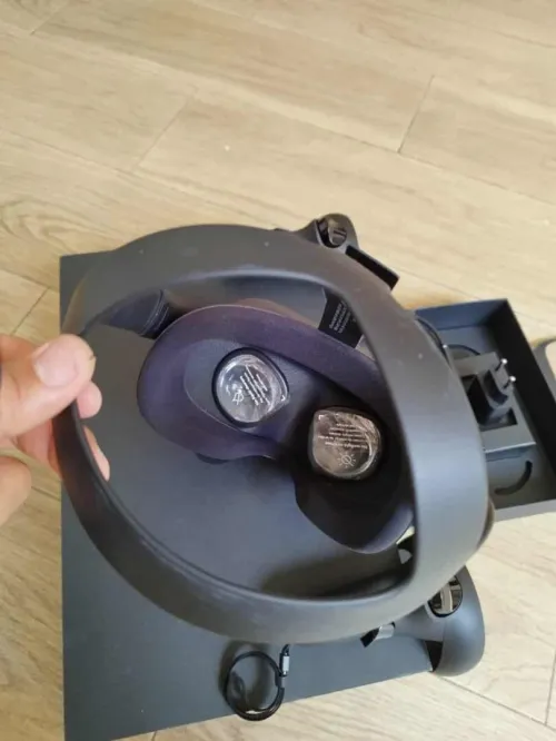 Casque réalité virtuelle (VR) oculus quest
