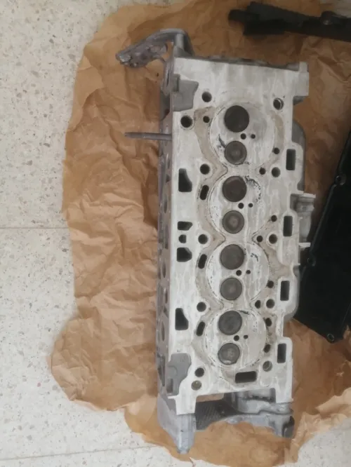 Culasse 1.6 hdi std d'origine