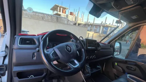 Renault master 2021