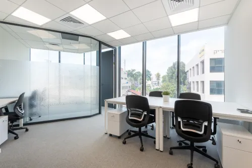 Bureau privé à louer pour 4 personnes à Algiers, Spaces Said Hamdine