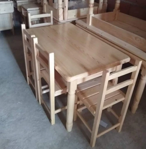 طاولات المطبخ