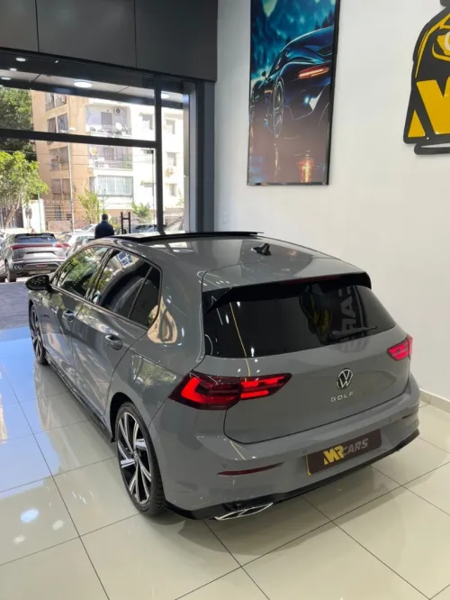 Volkswagen Golf 8 2024 R-Line