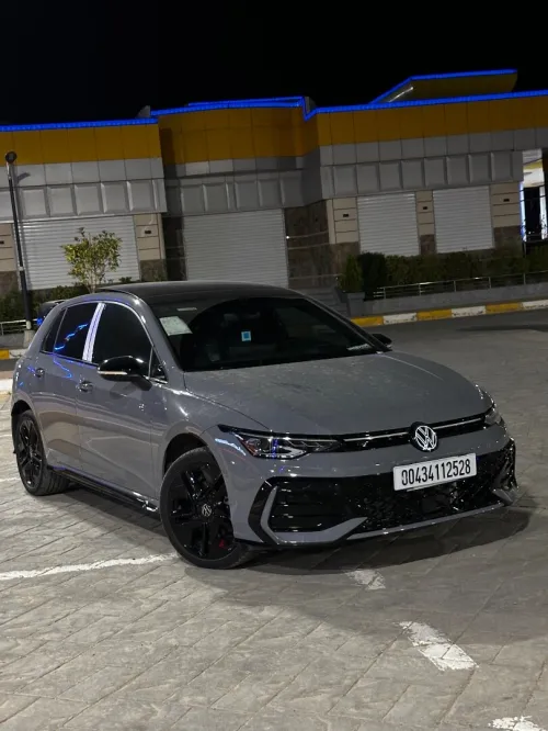 Volkswagen Golf 8 2025 R-Line