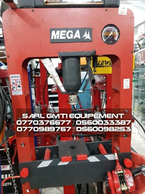 Groupe electrogene 25kva,  groupe electrogene 3kva italy , compresseur 500lt , monte charge italy , 