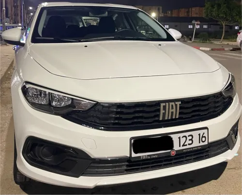 Location FIAT TIPO (boîte automatique)