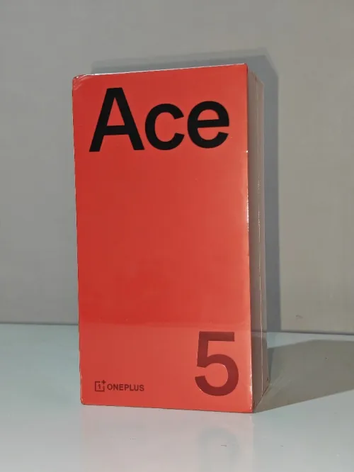 Oneplus Ace 5 سيلوفاني