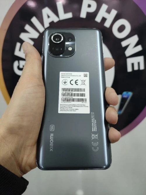 Xiaomi Mi 11 5G 256g amoled 120hz Snap 888