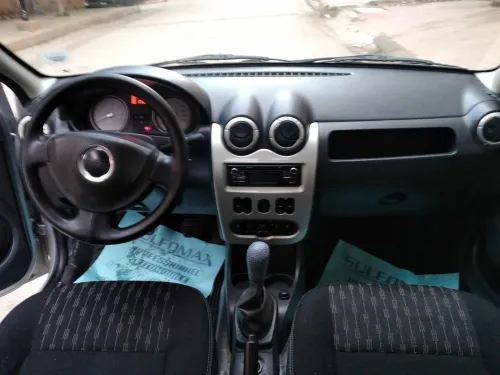 Dacia Logan 2012 