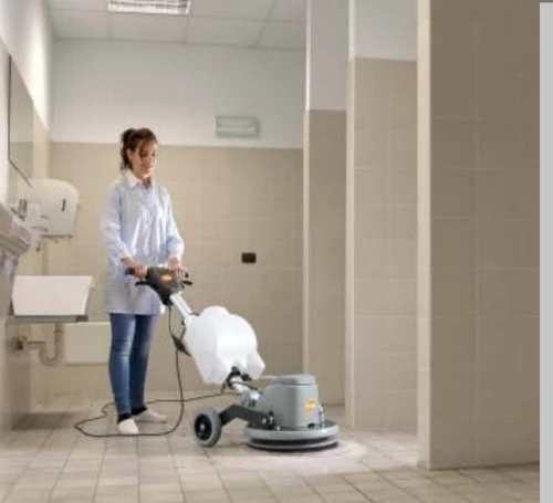 Services: peintre, maçon, femme de ménage, nettoyage, décoration & peinture, plombier, entreprise