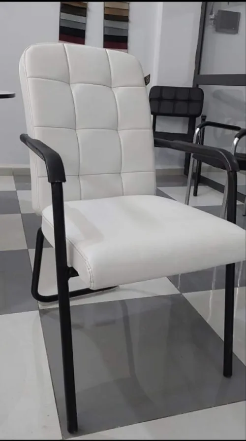 Chaise visiteur 