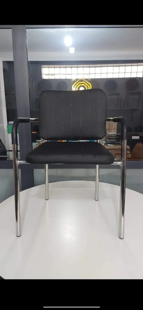 Chaise visiteur 