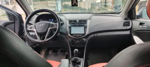 Hyundai Accent RB  5 portes 2018 Préstige