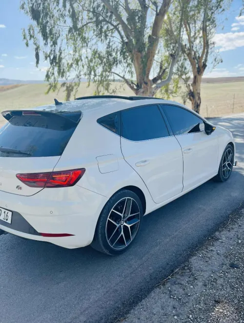 Seat Leon 2019 Beats