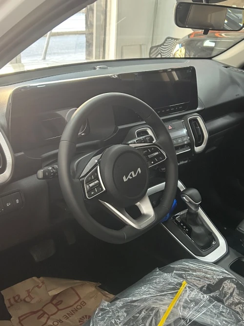 Kia Sonet  2025 