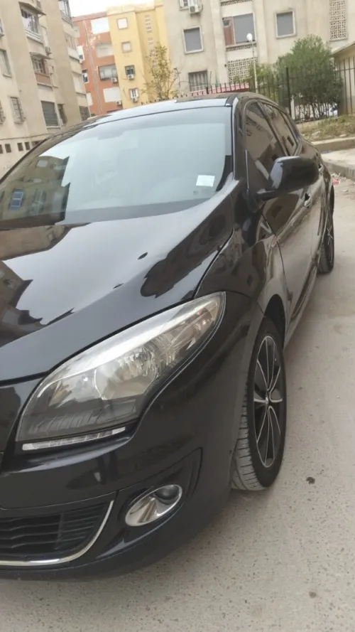 Renault Megane 3 2012 Play