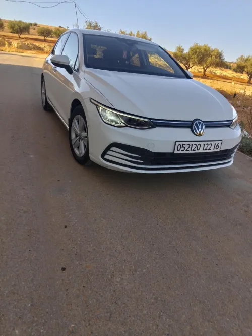 Volkswagen Golf 8 2022 Active