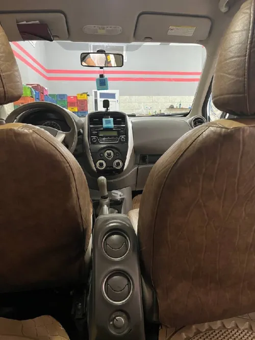 Nissan Sunny 2015 Acenta pack