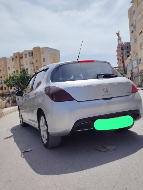 Peugeot 308 2011 308