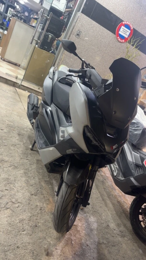 V max Vmax 200 2024
