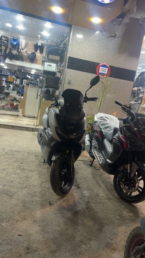 V max Vmax 200 2024