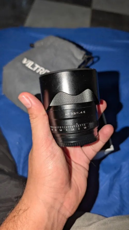 Caméra Sony zve10 ii+ kit lens 16-55 mm + objectif viltrox 33 mm 1.4
