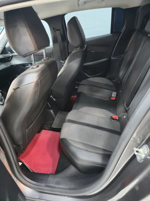 Peugeot 208 2022 208