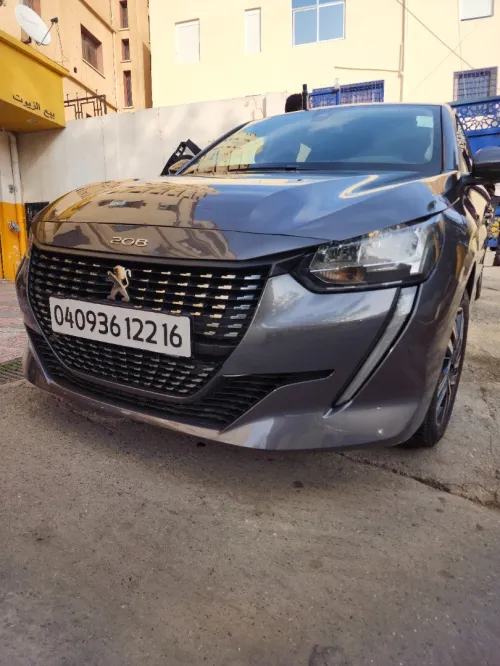 Peugeot 208 2022 