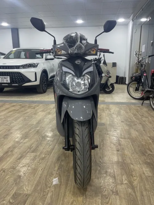 Sym Sr 2025