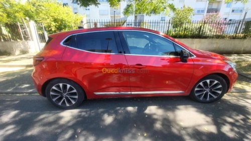 Renault CLIO 5 EVOLUTION 2022 