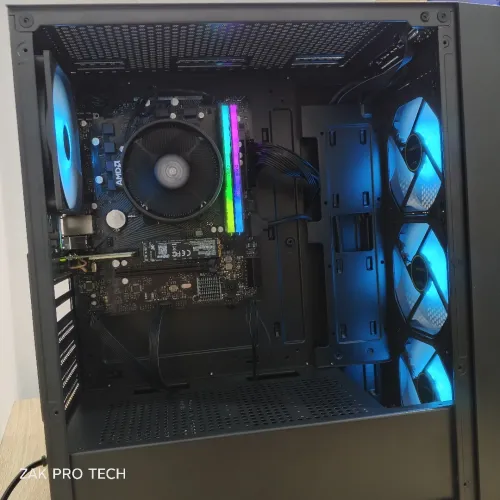 PC GAMER AMD R5 R5600G 32 GB RAM RGB 256 GB SSD NVME