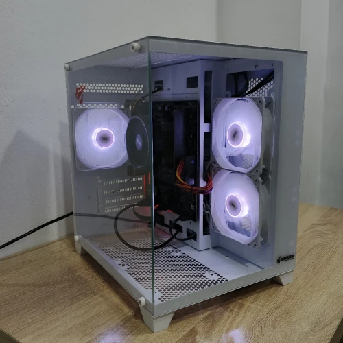PC GAMER AMD R5 PRO 5650G 16 GB RAM 256 SSD