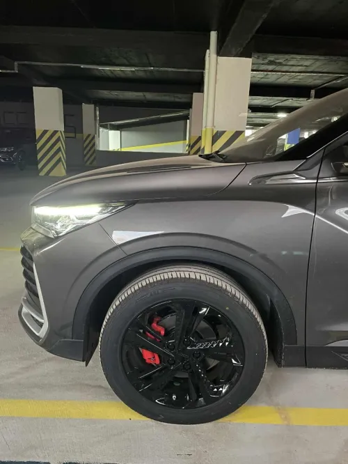 Geely Coolray 2025 