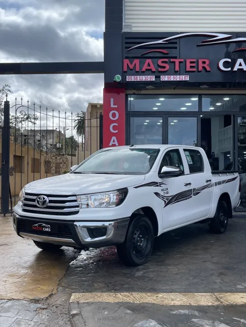 Toyota Hilux 2025 GL
