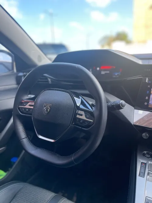 Peugeot 308 2023 