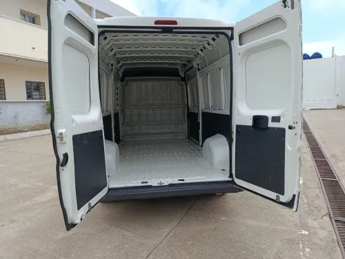 Sur Peugeot Boxer 3 panneaux 2015