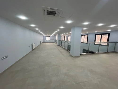 Vente Hangar - Usine Oran Es senia