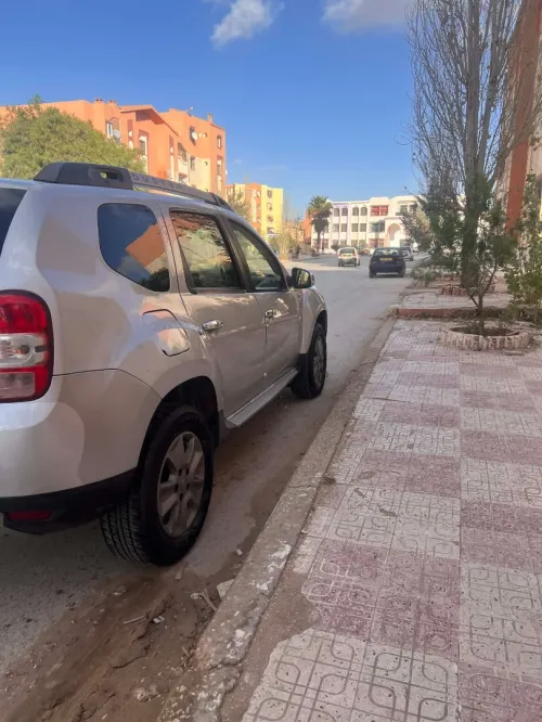 Dacia Duster 2015 