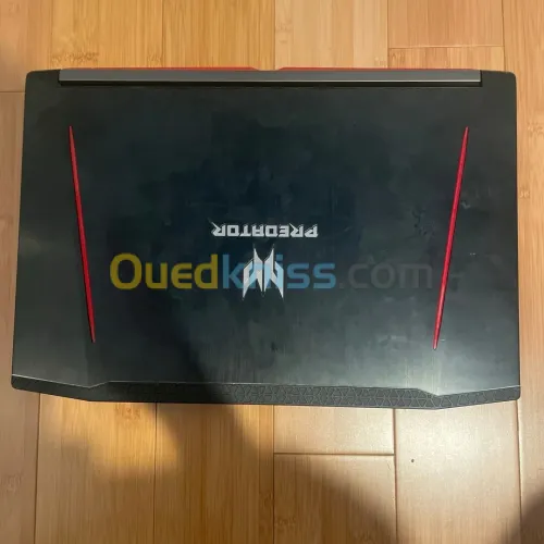 Acer Predator Helios 300 GTX 1060 6GB Intel Core i7-7700HQ (RAM) : 16 Go 1 To (SSD)