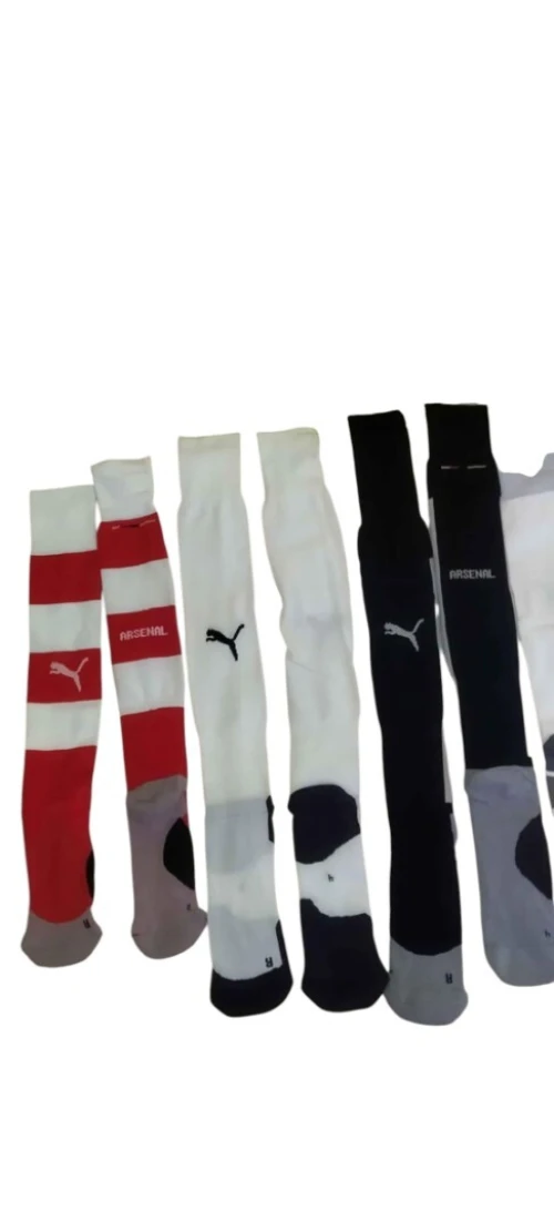 70 Chaussettes de football professionnel puma 
