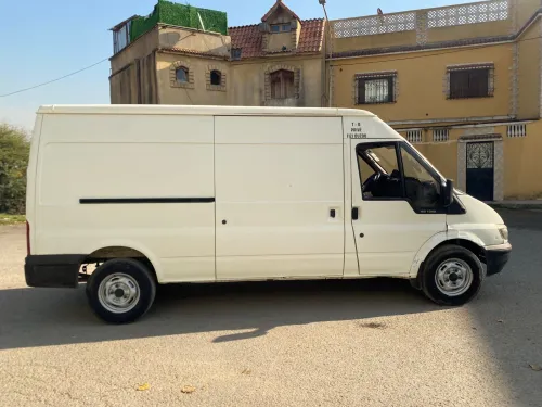 Ford Tronsit 2005