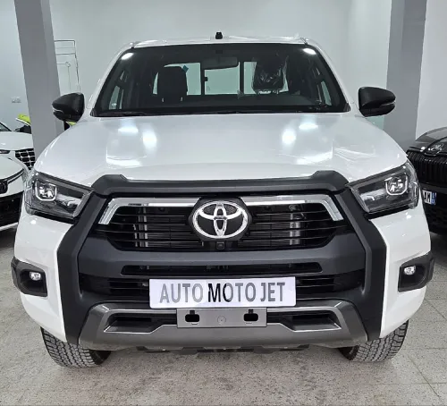 Toyota Hilux 2026 Adventure