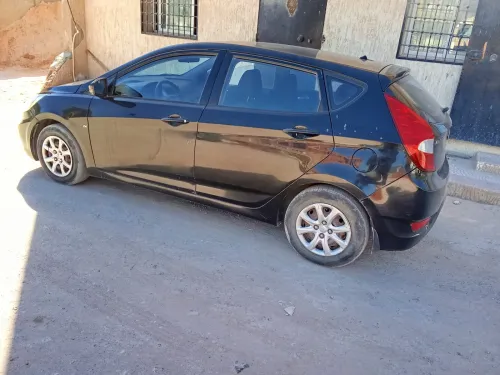 Hyundai Accent RB  5 portes 2013 