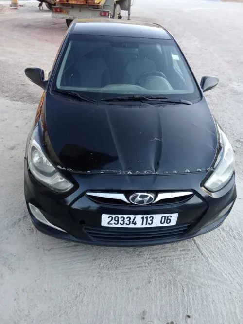 Hyundai Accent RB  5 portes 2013 