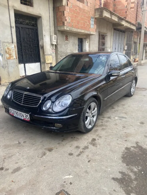 Mercedes E220 2004 