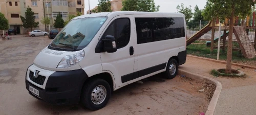 Location mini bus plusieurs types