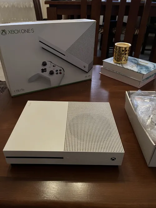 Xbox one s 1t